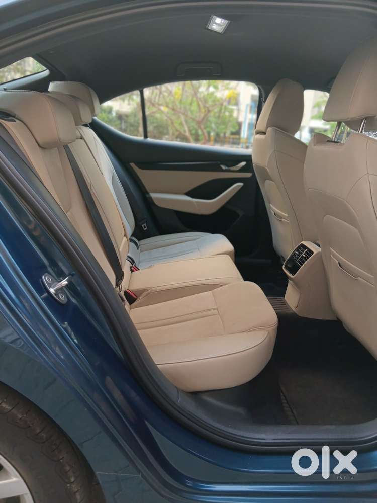 Skoda Octavia 2.0 Style Tsi At, 2022, Petrol