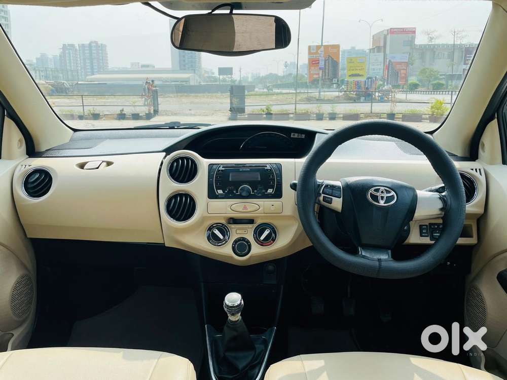 Toyota Etios Vx Limited Edition, 2016, Petrol