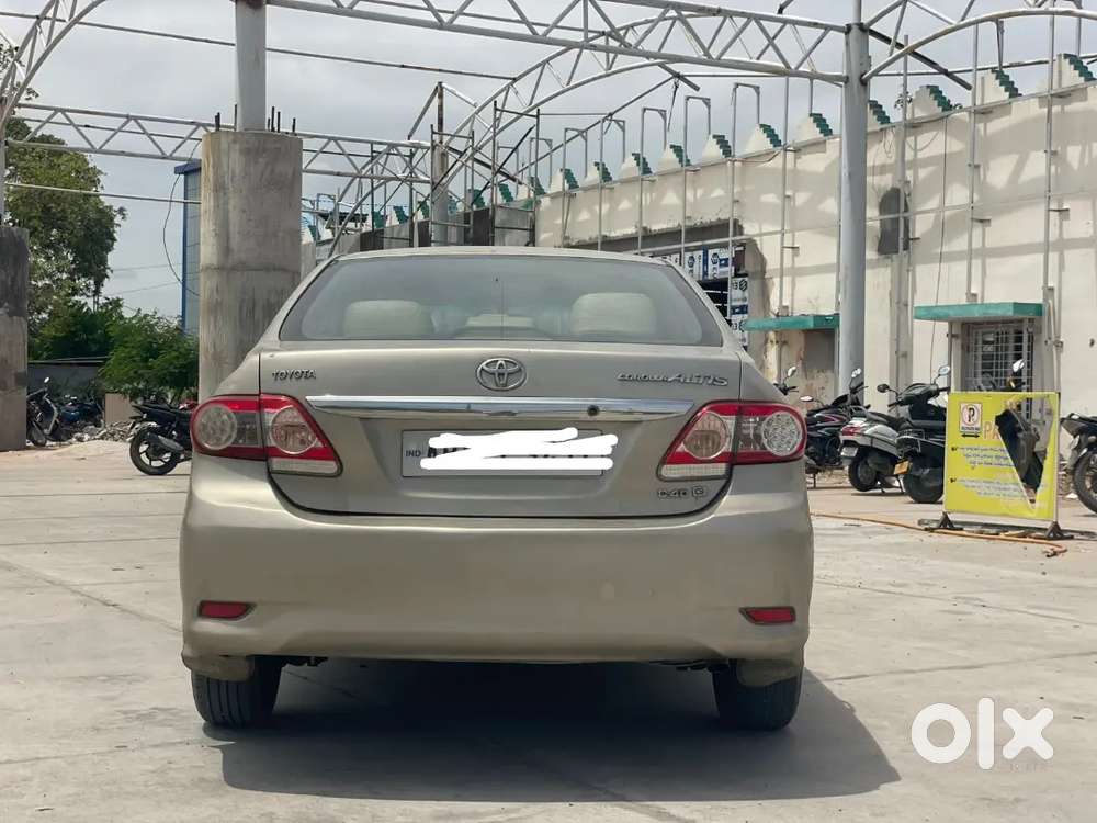 Toyota Corolla Altis D-4d 2011 Diesel Manual