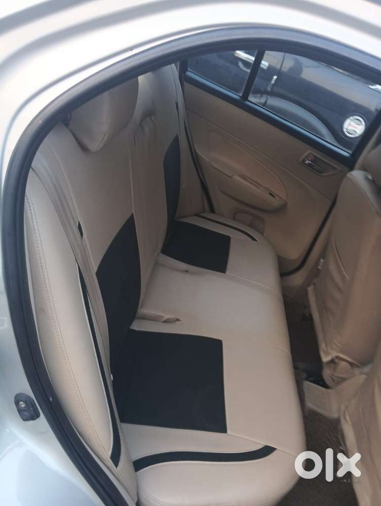 Maruti Suzuki Swift Dzire 1.2 Vxi Bsiv, 2014, Petrol