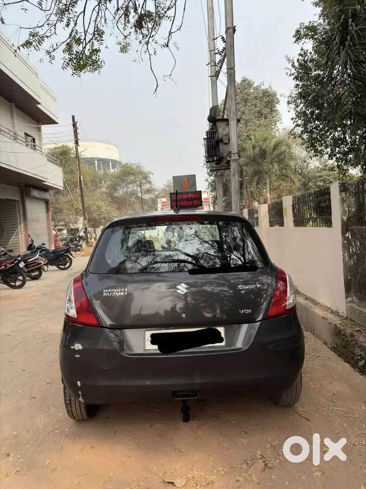 Maruti Suzuki Swift 2018 Diesel 890000 Km Driven