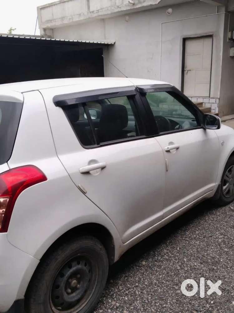 Maruti Suzuki Swift Diesel 2010