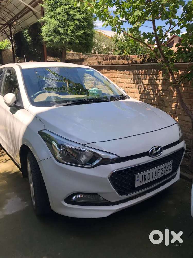 I20 Asta 1.2 White Colour