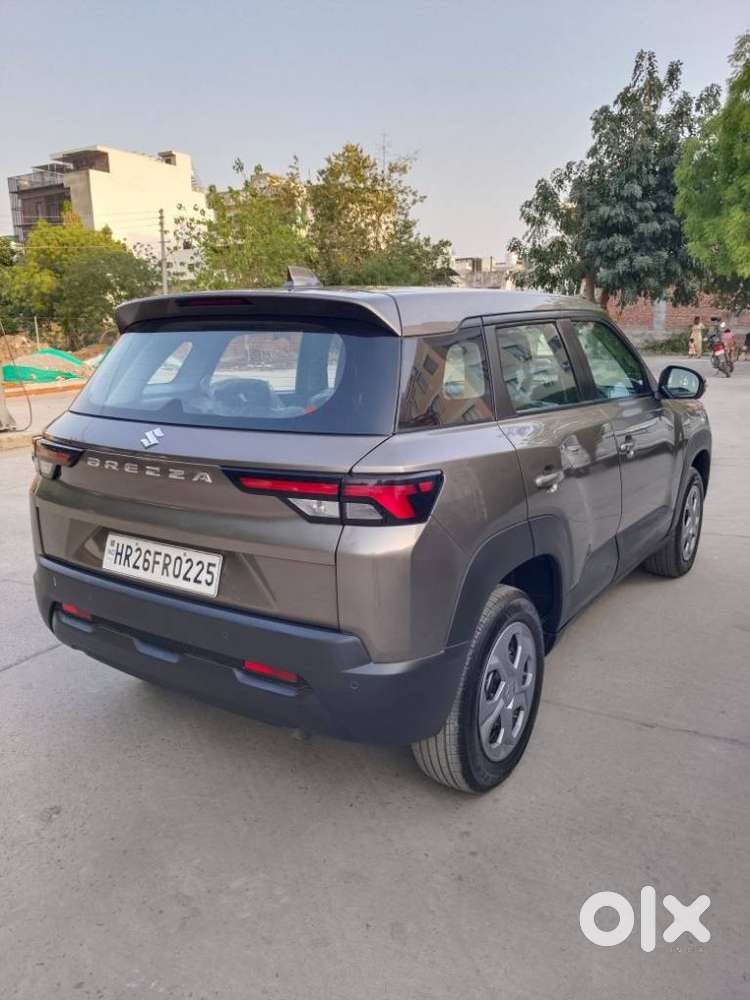 Maruti Suzuki Brezza 1.5 Vxi Smart Hybrid, 2025, Petrol