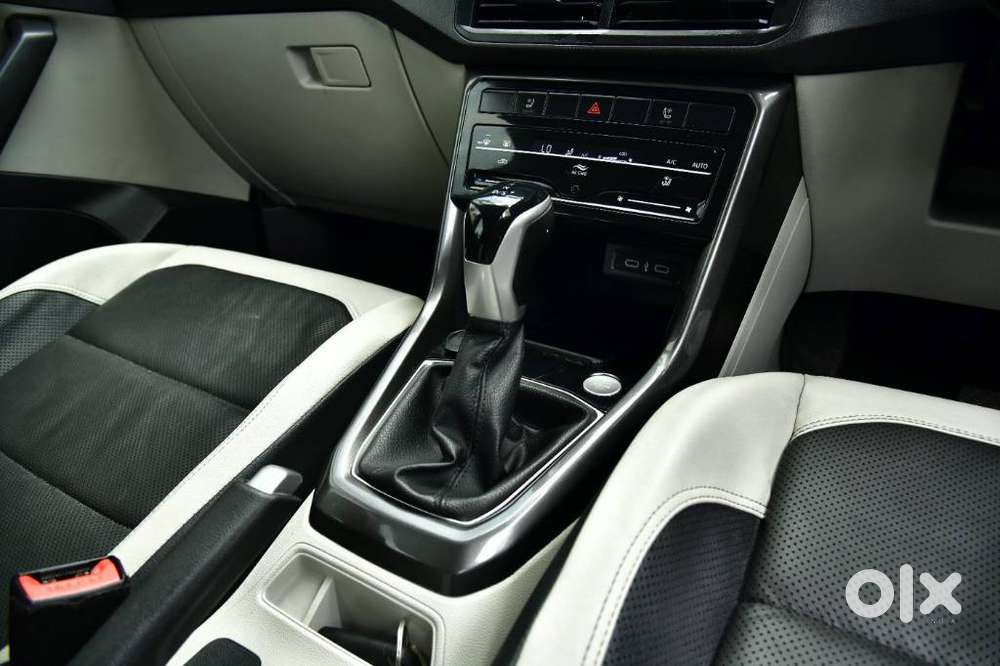 Volkswagen Taigun 1.0 Tsi Topline, 2022, Petrol