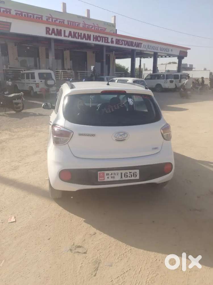 Hyundai Grand I10 2020 Petrol 47000 Km Driven