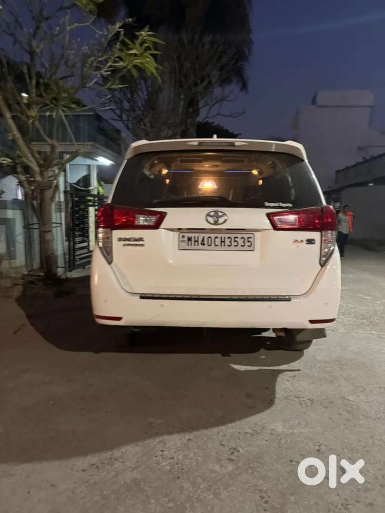 Toyota Innova Crysta 2021