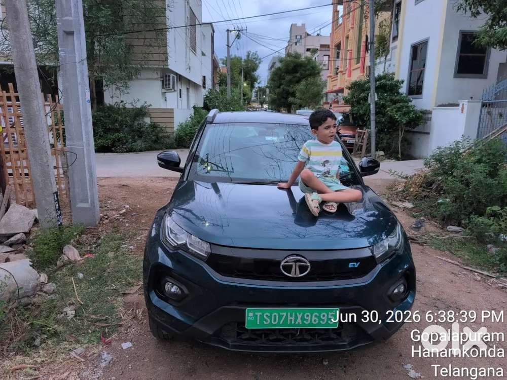 Tata Nexon EV 2021 - Photo 1