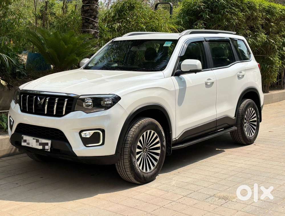 Mahindra Scorpio N Z2 Petrol Mt 7 Str, 2024, Petrol