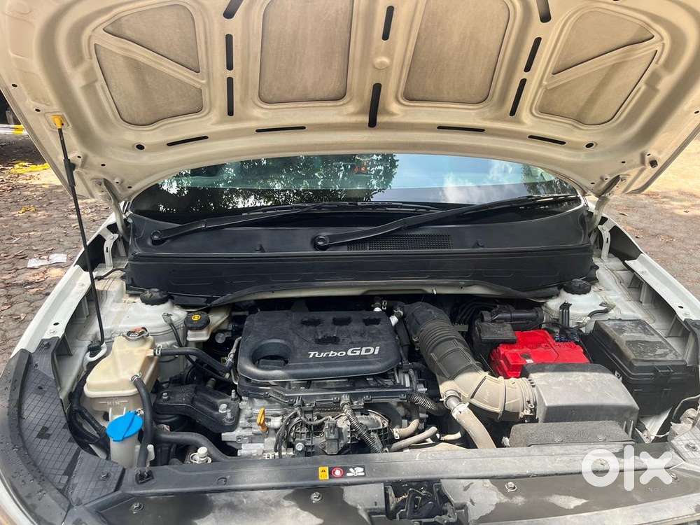 Hyundai Venue 2021 Petrol Automatic , Well Condition