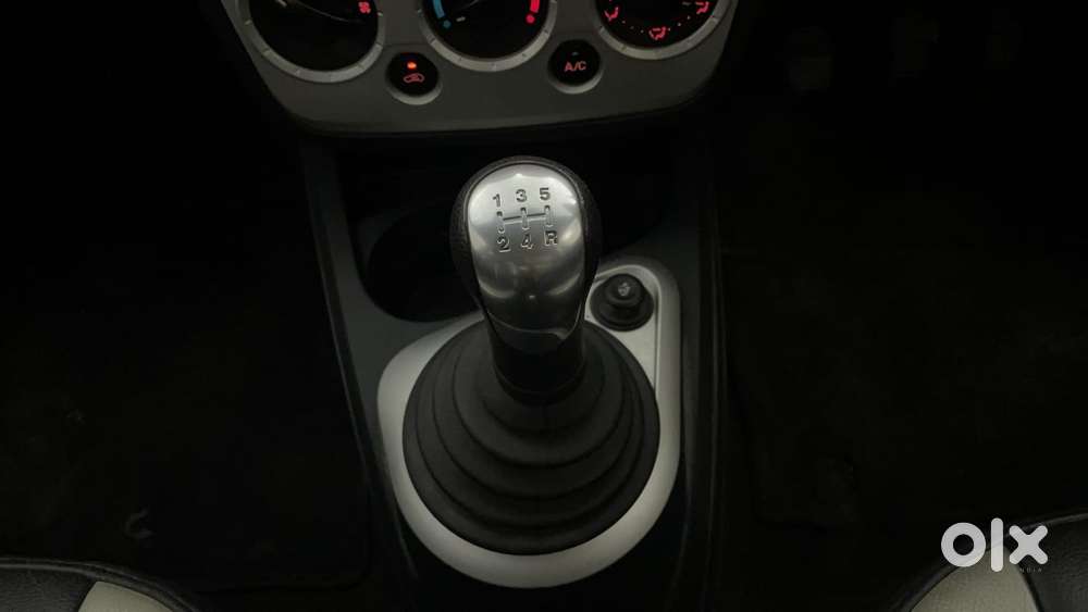 Ford Figo 2010-2012 Petrol Zxi, 2012, Petrol