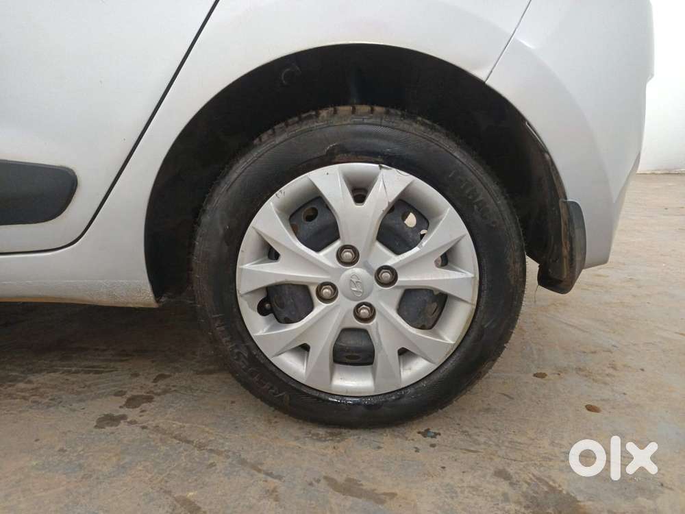 Hyundai Grand I10 1.2 Kappa Sportz, 2016, Petrol
