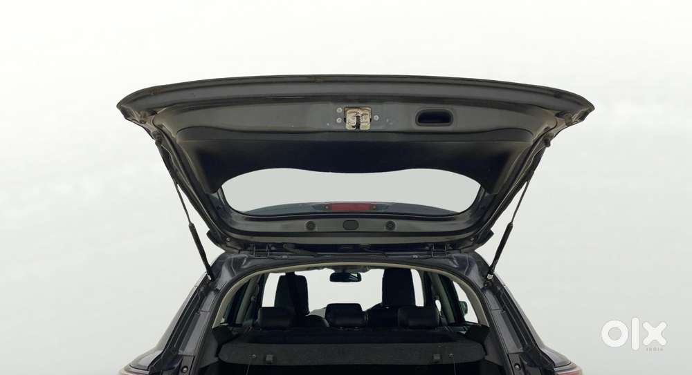 Maruti Suzuki Grand Vitara 1.5 Alpha Smart Hybrid At, 2023, Petrol