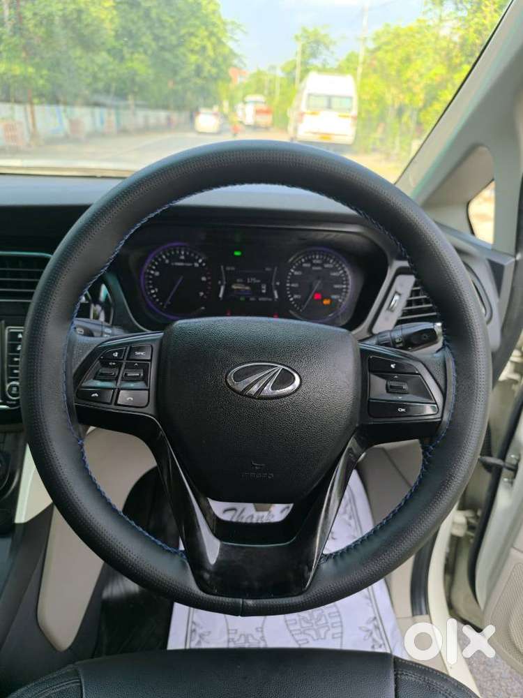Mahindra Marazzo 1.5 M6 Plus 7 Str, 2021, Diesel