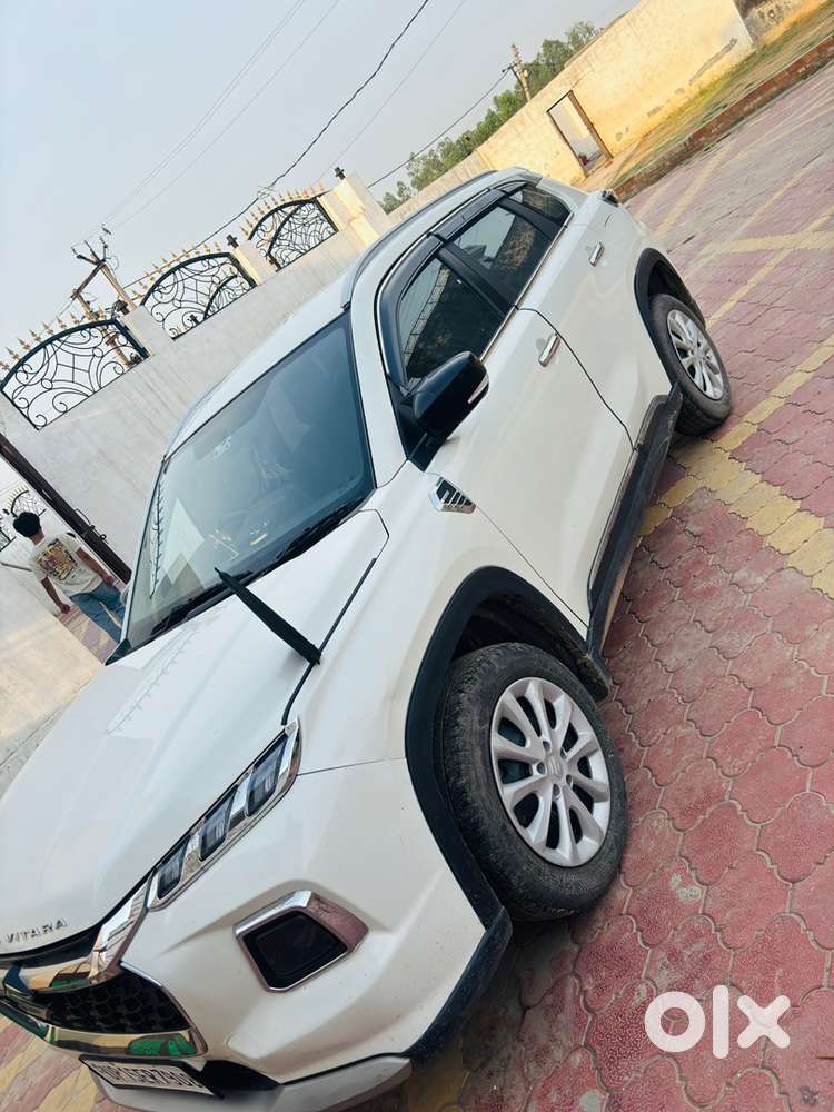 Maruti Suzuki Grand Vitara 2025 Petrol 40000 Km Driven