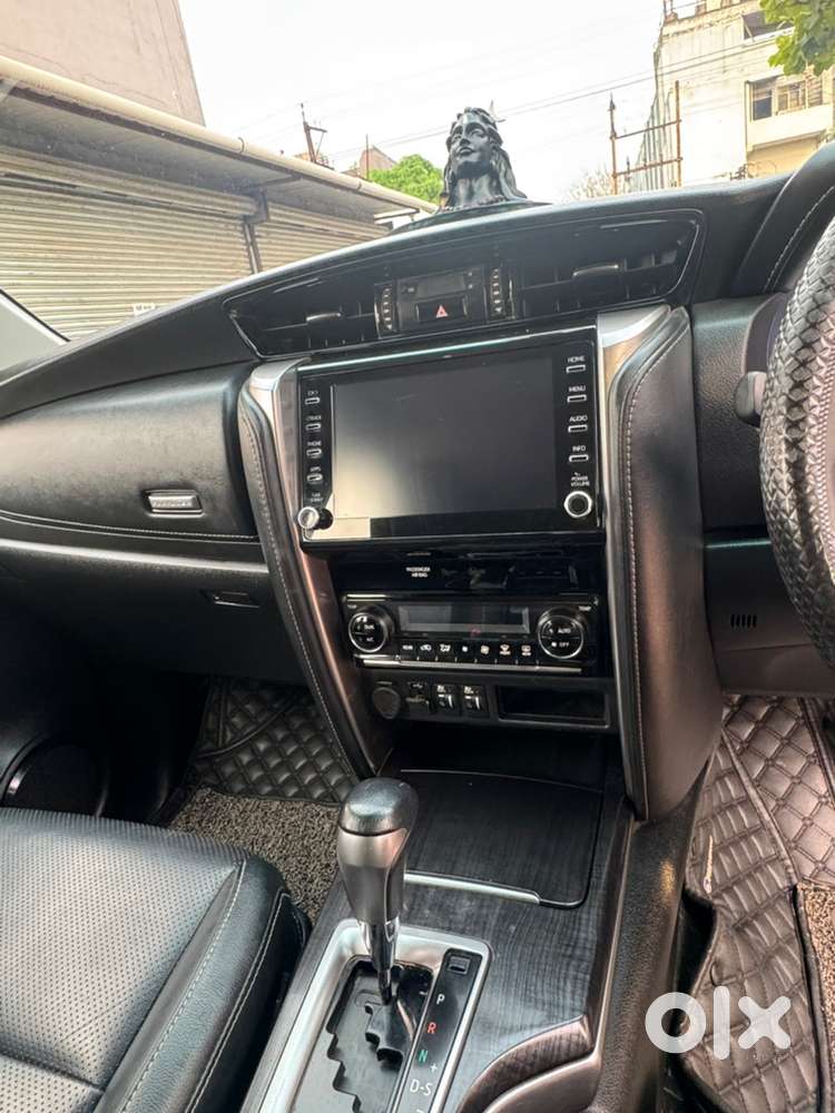 Toyota Fortuner 2023 Diesel Well Maintained