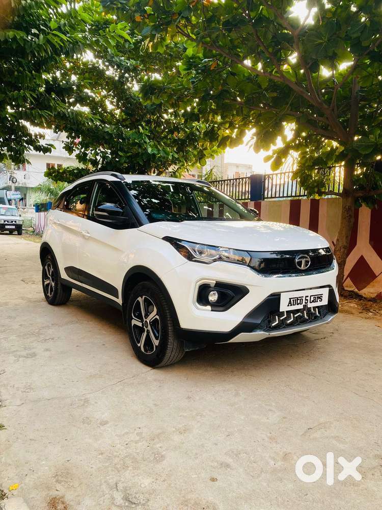 Tata Nexon 1.5 Revotorq Xz Plus (s), 2023, Diesel