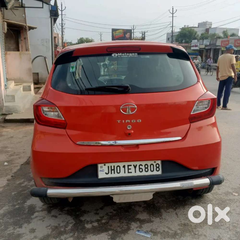 Tata Tiago 2022 Revotron