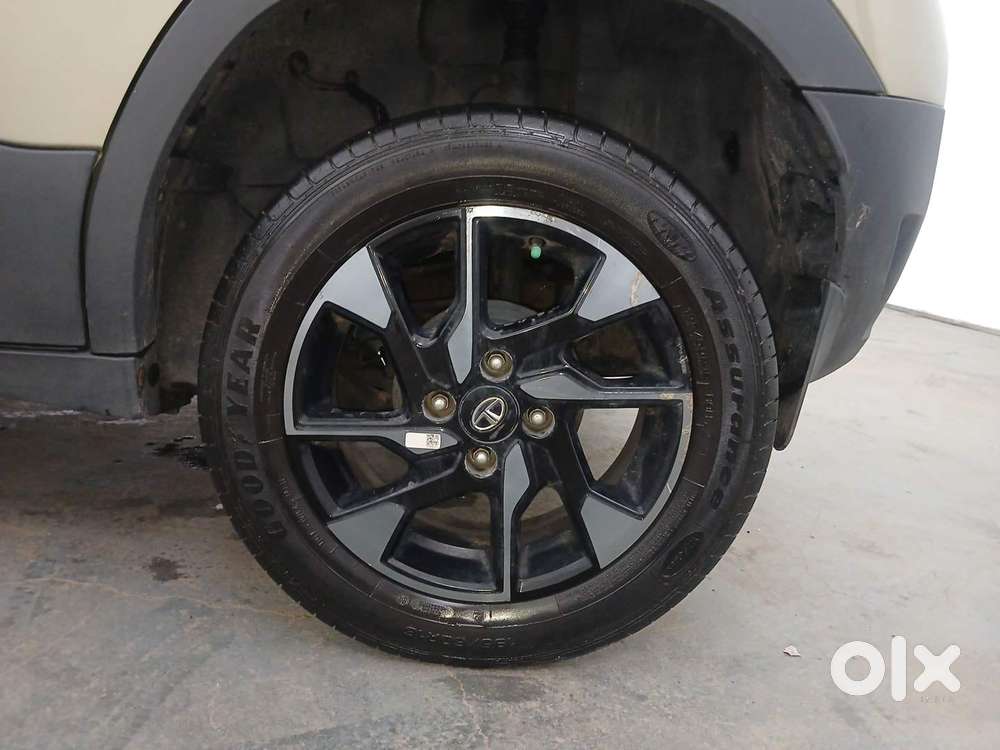 Tata Punch 1.2 Revotron Creative Ira Pack Amt, 2022, Petrol