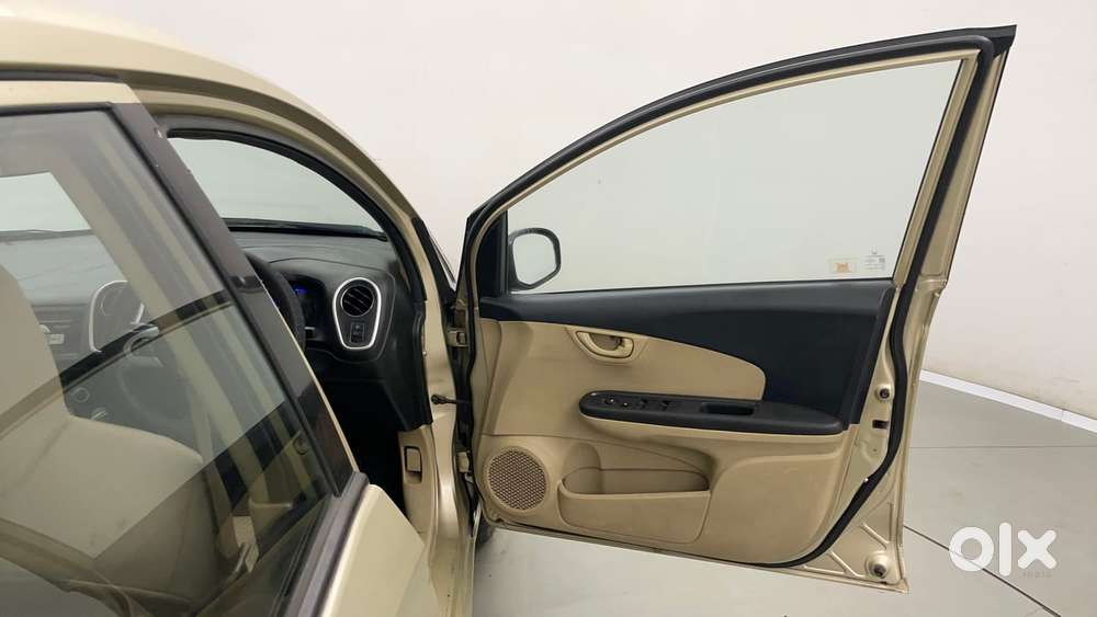 Honda Mobilio V I-vtec, 2014, Petrol