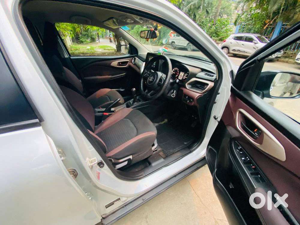Maruti Suzuki Fronx Delta Plus 1.2l Mt, 2025, Petrol