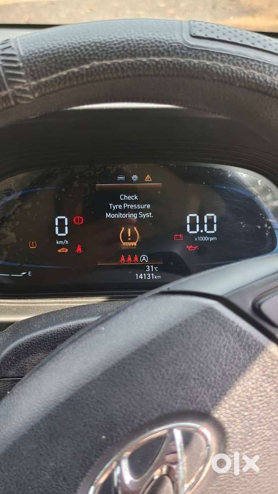 Bank Auction Hyundai Venue For Sale Dec 2025 Model
