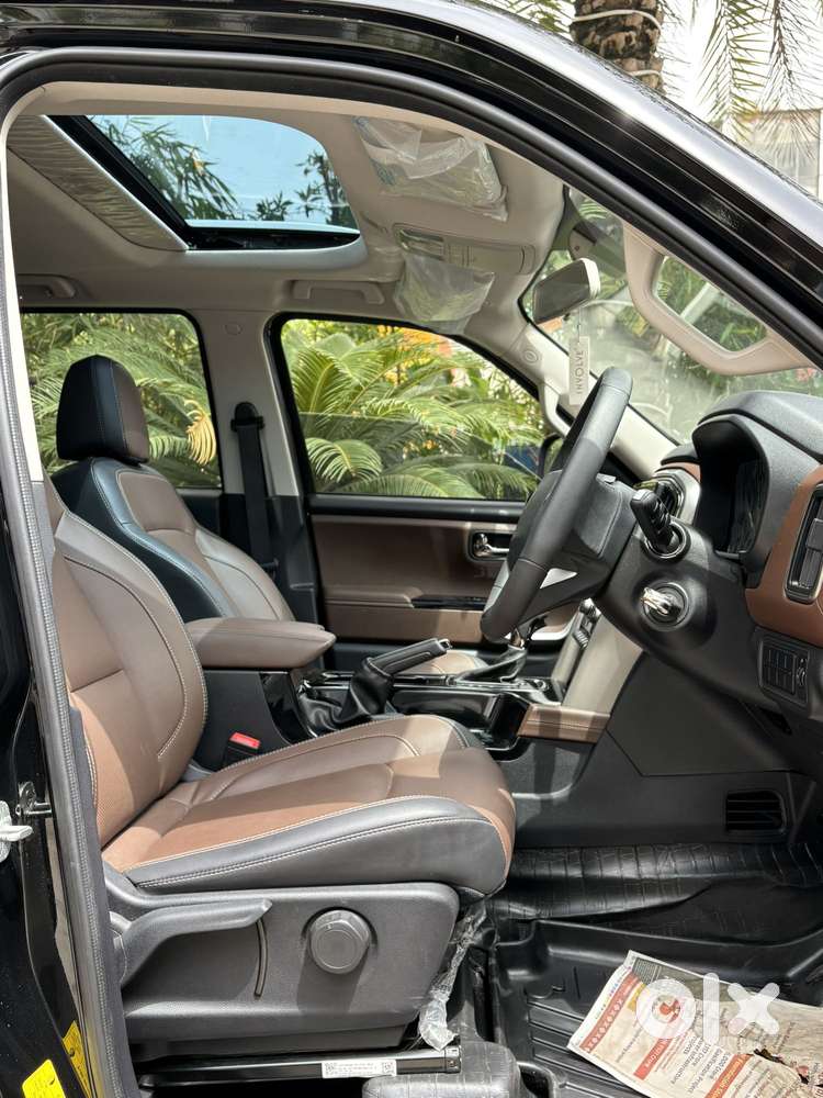 Mahindra Scorpio N Z8 Select Diesel At 2wd 7-seater, 2026, Diesel