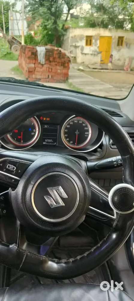Maruti Suzuki Swift Vxi 2020
