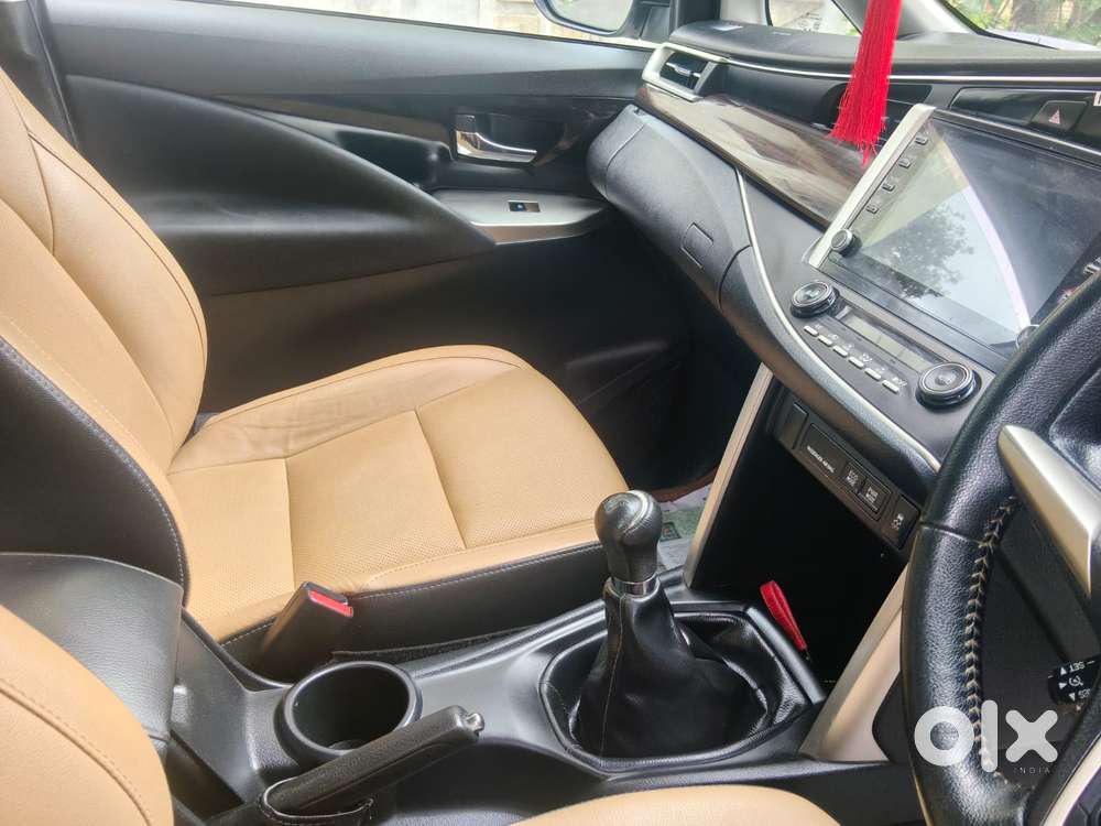 Toyota Innova Crysta 2.5z, 2022, Diesel
