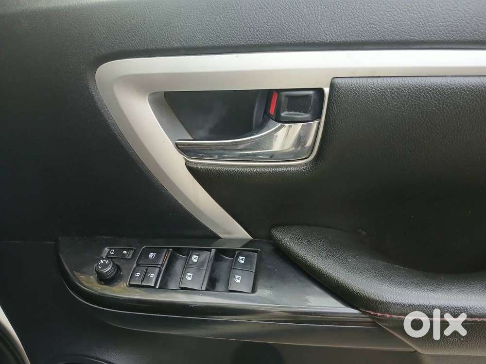 Toyota Fortuner Trd Sportivo 2.8 2wd At, 2018, Diesel