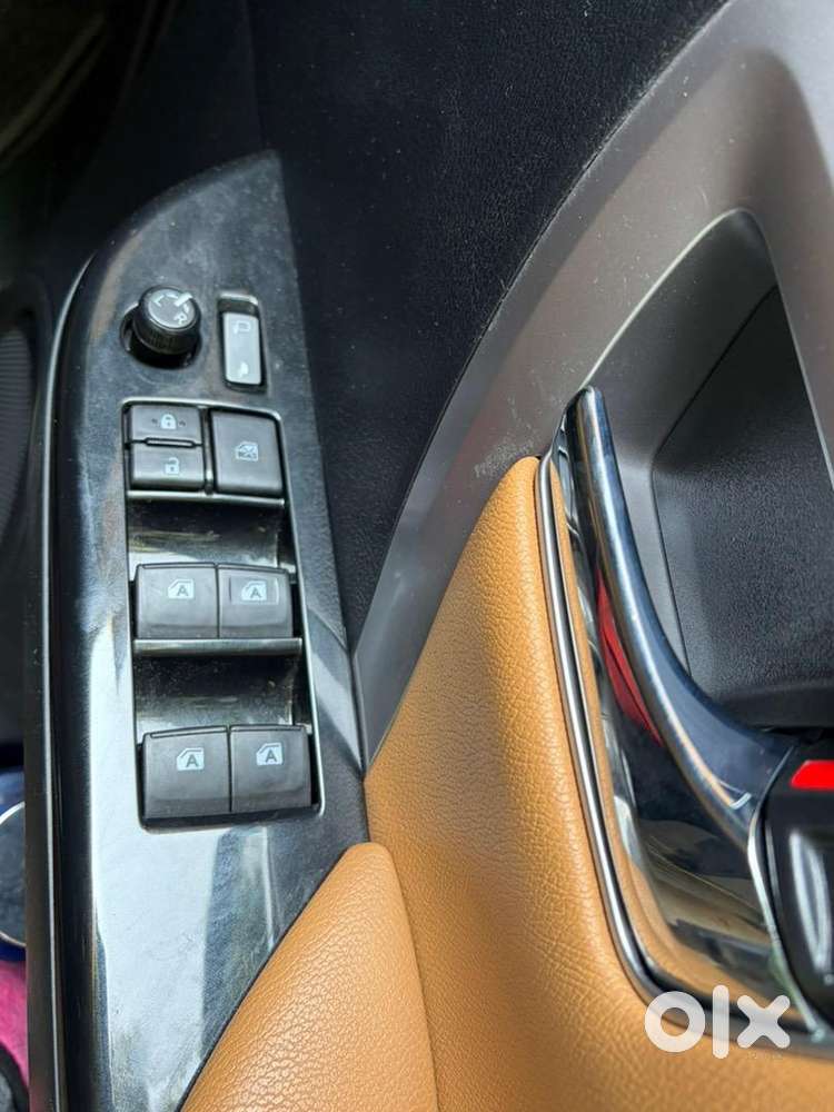 Toyota Fortuner 2023 Diesel 11000 Km Driven