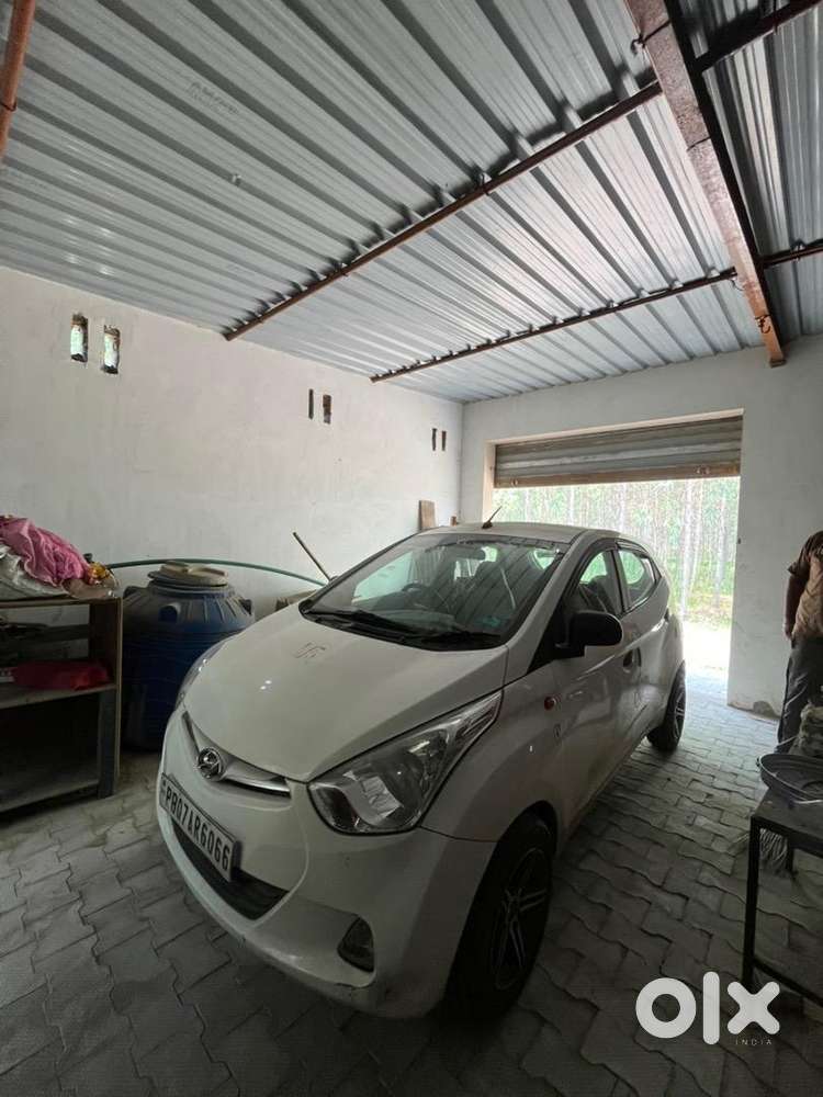 Hyundai Eon Petrol Well Maintained