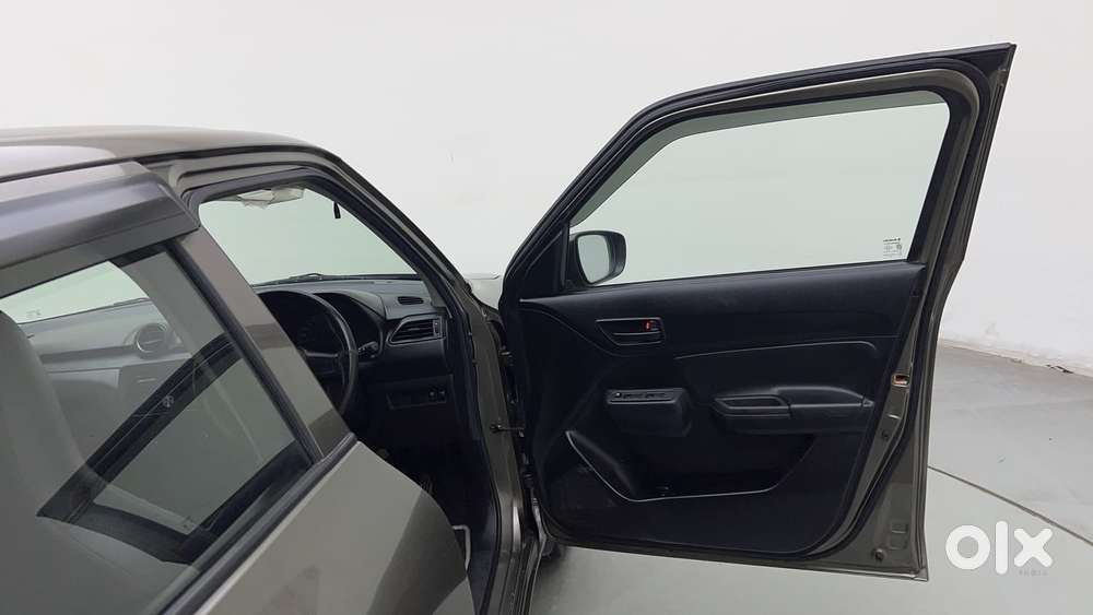 Maruti Suzuki Swift 1.3 Lxi, 2019, Petrol