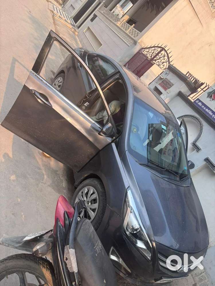 Hyundai Fluidic Verna 2017 Cng & Hybrids Well Maintained