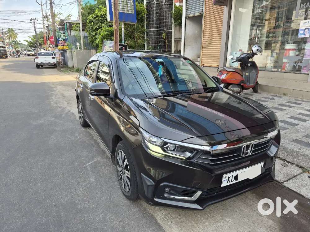 Honda Amaze 2022 Petrol Well Maintained