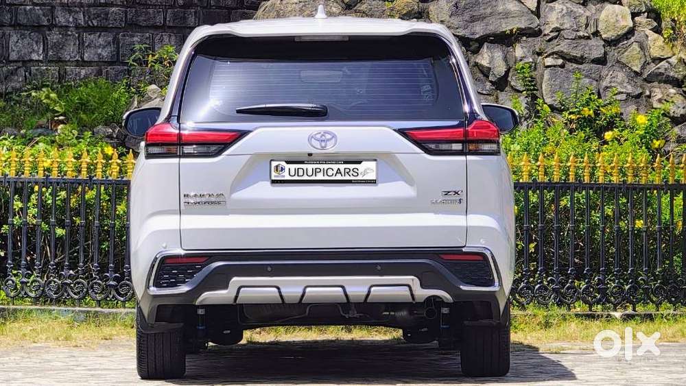 Toyota Innova Hycross Zx(o), 2024, Petrol