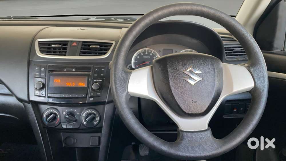 Maruti Suzuki Swift Vxi, 2016, Petrol