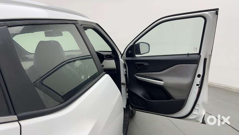 Nissan Magnite 1.0 Xe, 2021, Petrol