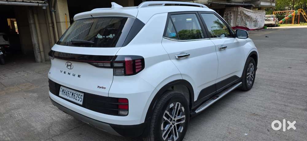 Hyundai Venue Sx+ At, 2024, Petrol