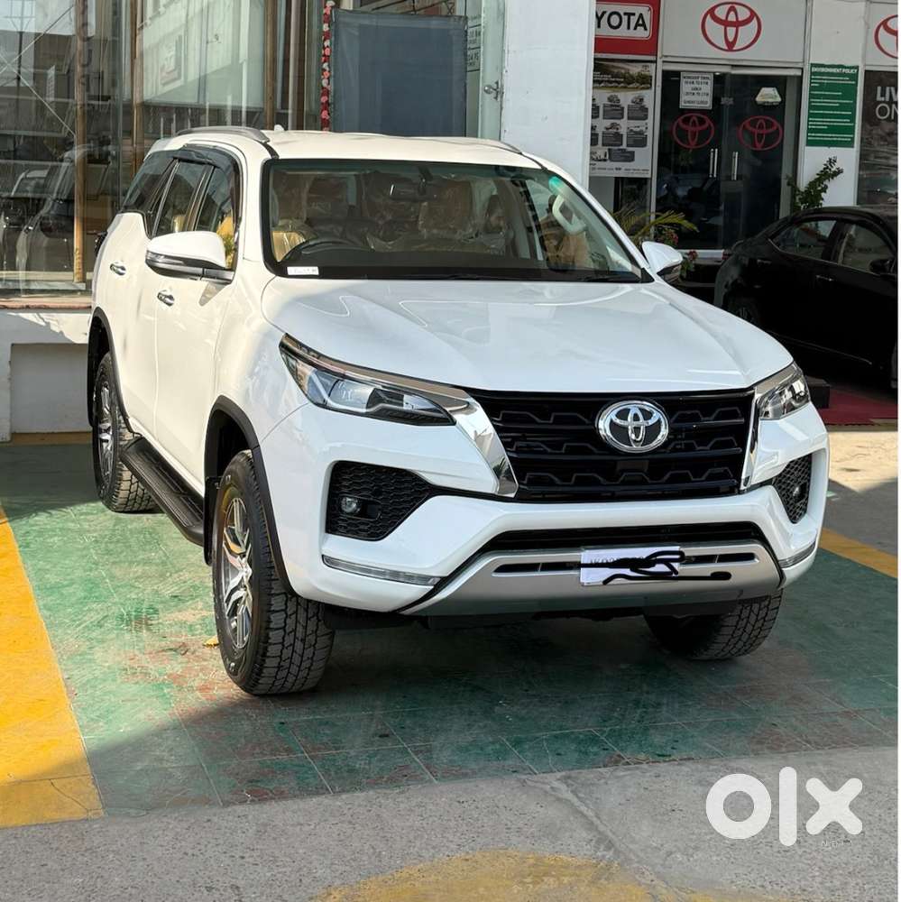 Toyota Fortuner 4/2 Diesel Automatic
