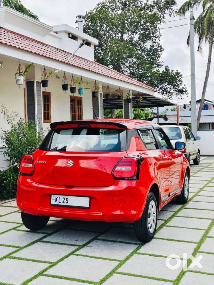 Maruti Suzuki Swift 2018 Amt Vxi, 2021, Petrol