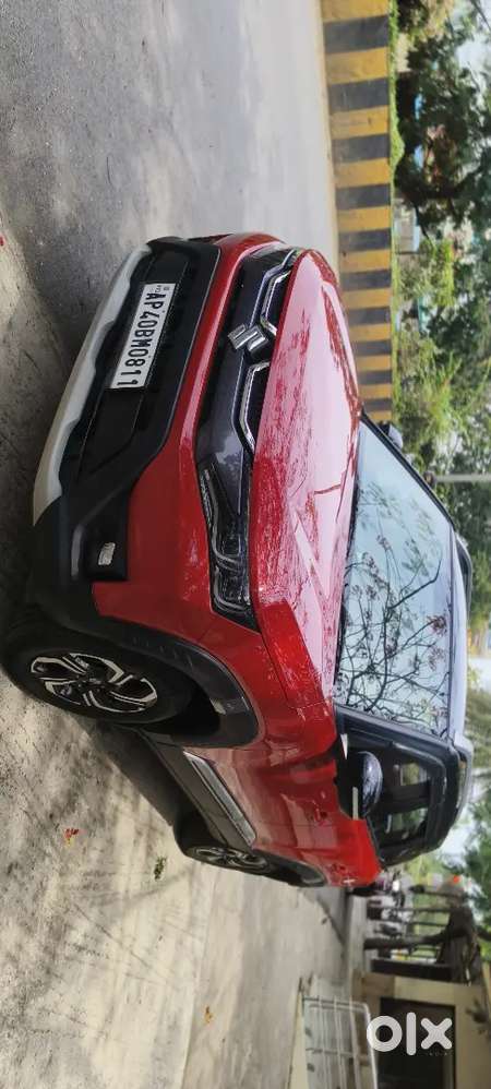 Maruti Suzuki Brezza 2023 Petrol 25000 Km Driven