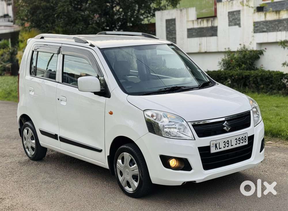 Maruti Suzuki Wagon R 1.0 Vxi Amt, 2017, Petrol
