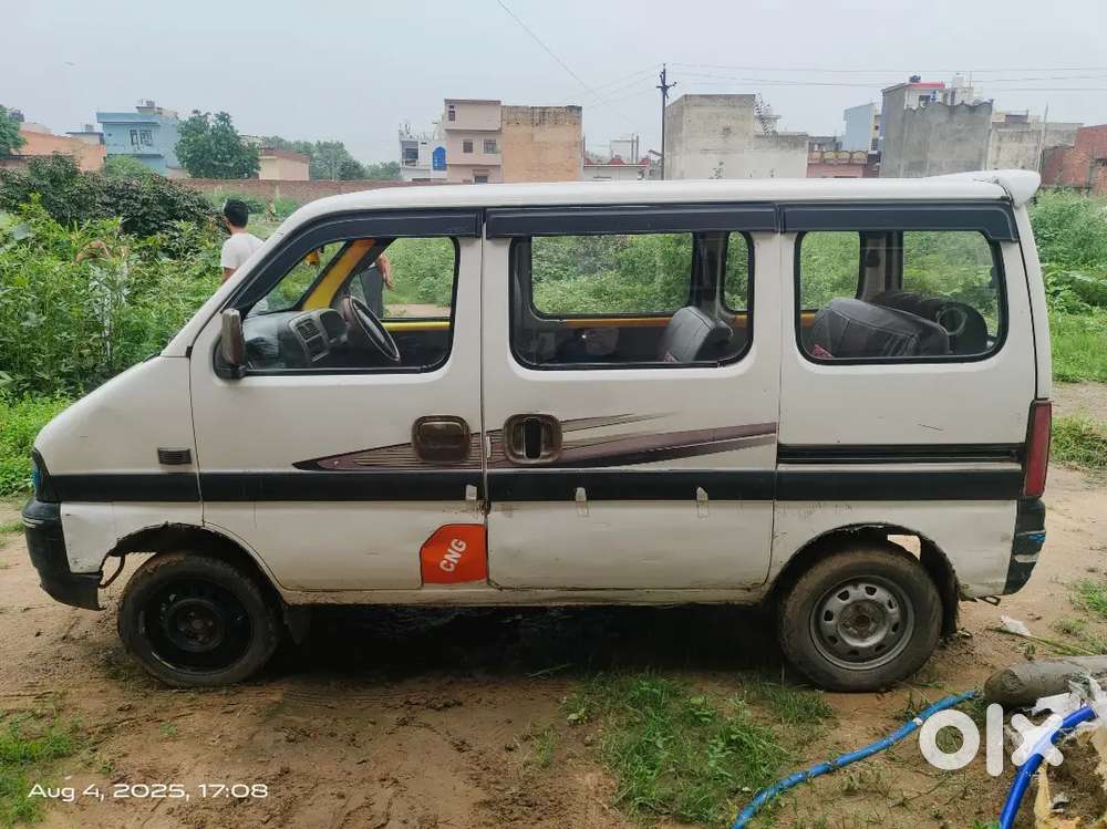 Maruti Suzuki Eeco 2014 Cng  Company Fitted 150000 Km