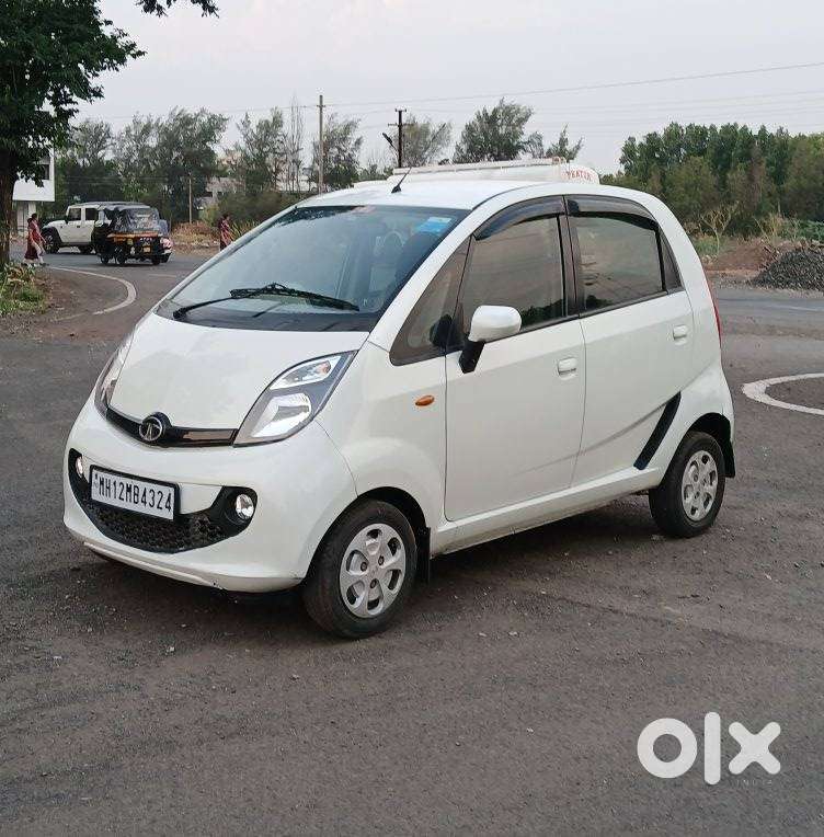 Tata Nano Xta, 2016, Petrol