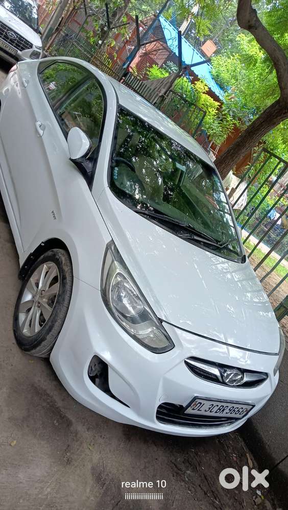 Hyundai Verna Fluidic 1.6 Vtvt Sx Opt, 2012, Petrol