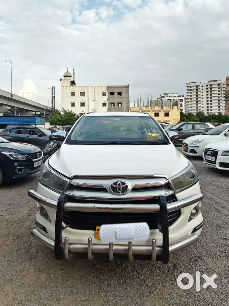 Toyota Innova Crysta 2017 Diesel Manual