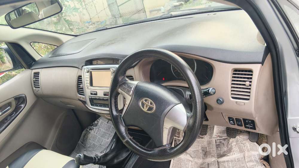 Toyota Innova 2.5 Vx 8 Str, 2015, Diesel