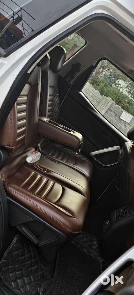 Mahindra Scorpio-n 2.2 Z6 Diesel Mt 7 Str, 2023, Diesel