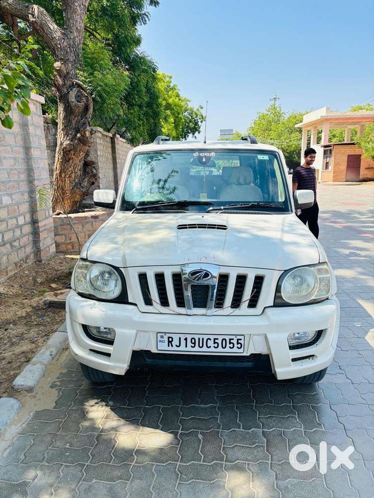 Mahindra Scorpio 2014 Diesel Manual